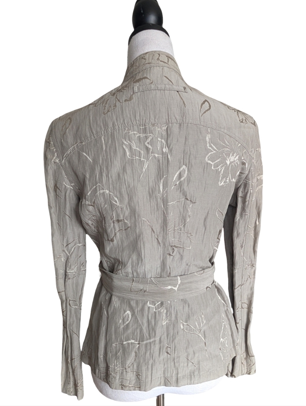 Armani Collezioni Sage Green Floral Embroidered Belted Jacket Size 6 - Picture 3 of 8